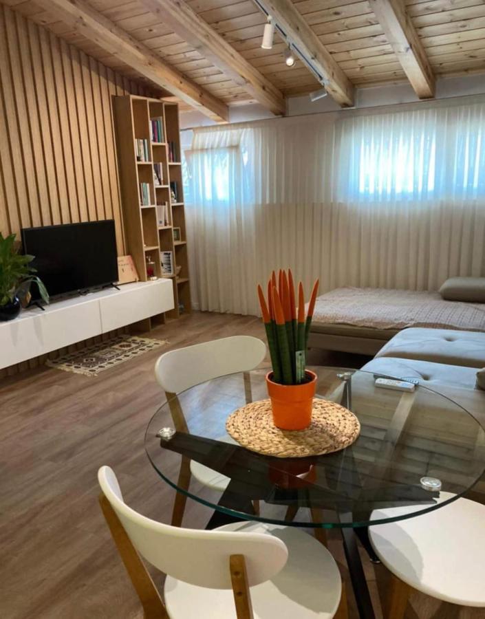 Lovely Loft 1-Bedroom In The Heart Of Tirana Exteriér fotografie